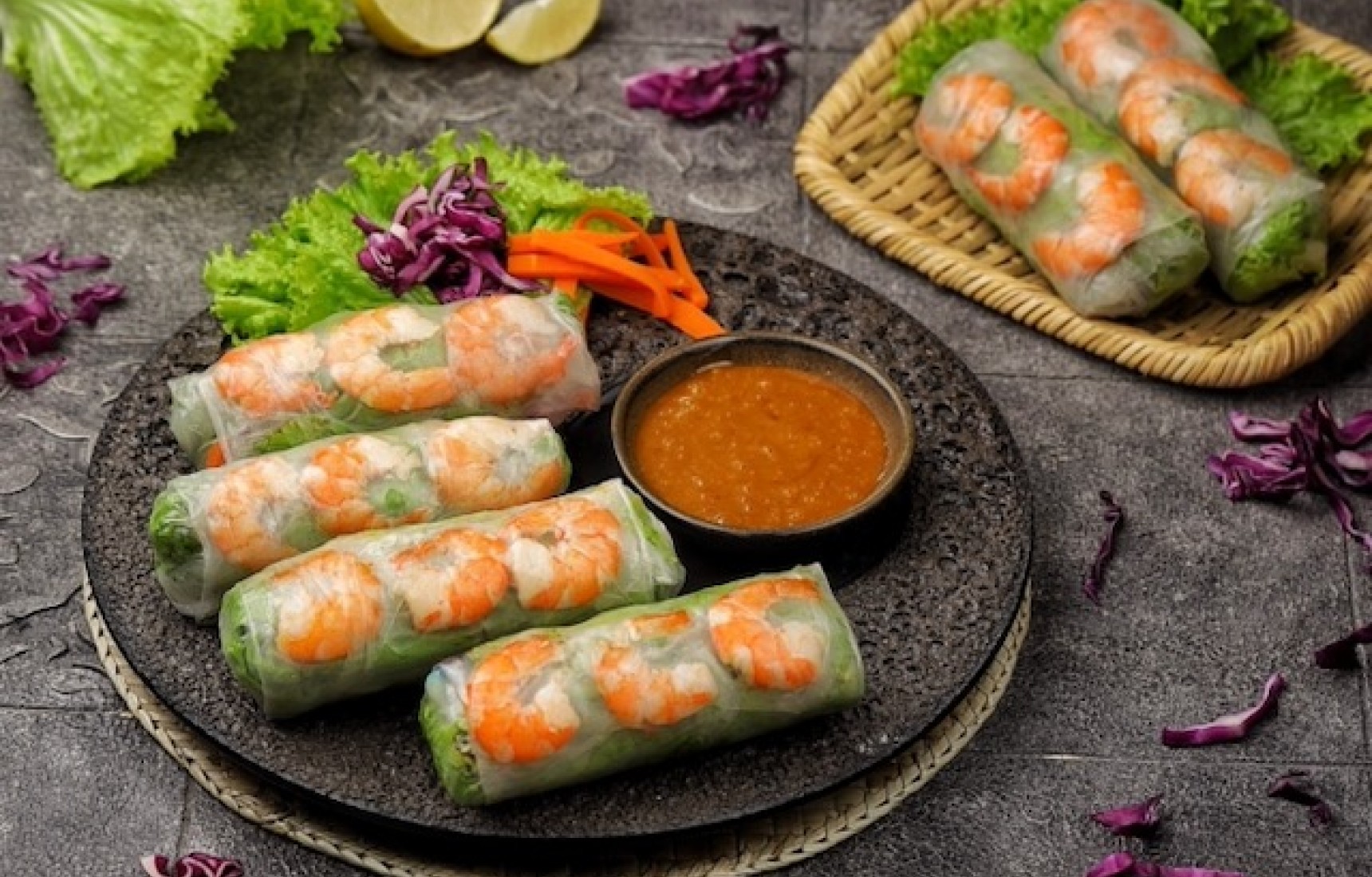 Món ngon ngày hè nên ưu tiên nhiều rau xanh và sử dụng nguồn đạm từ thuỷ hải sản