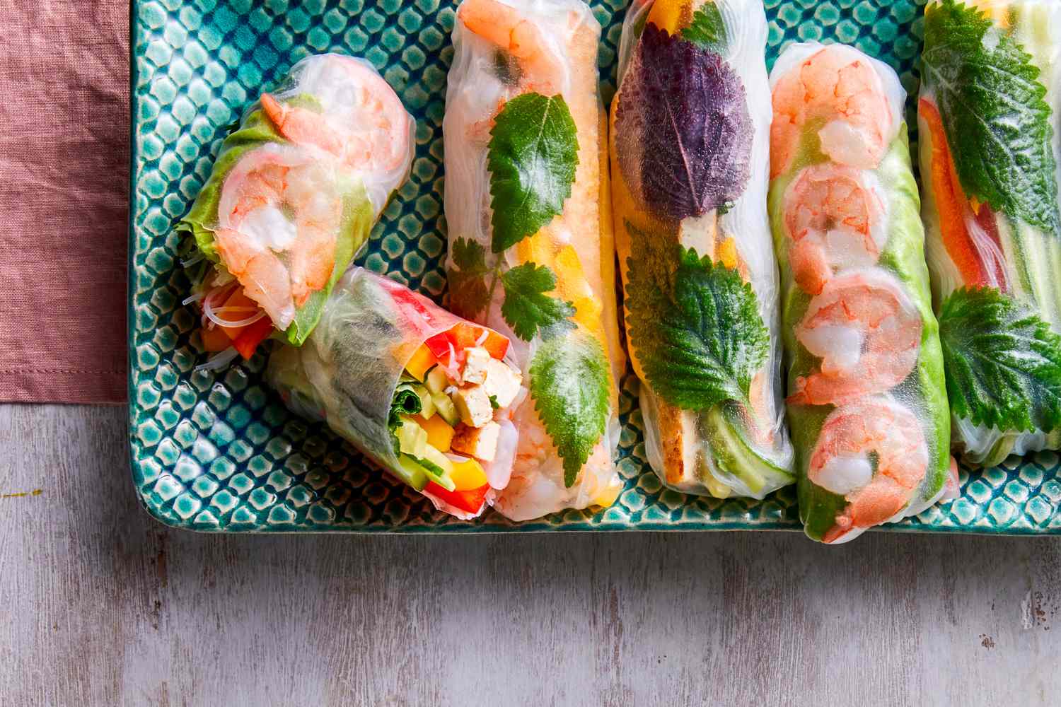Thực đơn mùa hè nên ưu tiên những món thanh đạm